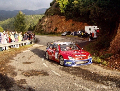 Colin McRae - Derek Ringer
39º Rallye Catalunya - Costa Brava - Rallye de España 2003. Citröen Xsara WRC (14 DDM 92). Clasificado 9º.

Del 24 al 26 de Octubre, Lloret de Mar, Girona, Catalunya, España.
Superficie: asfalto.

El Rally tenia un total de 1553.72 Km de los que 381.18 Km divididos en 22 tramos eran especiales.

Se inscribieron 49 equipos, tomaron la salida 47, finalizaron 33.@
Palabras clave: ;Citroen;Xsara;WRC;Catalunya;2003