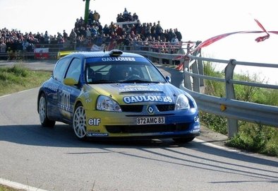 Simon Jean-Joseph - Jack Boyere
39º Rallye Catalunya - Costa Brava - Rallye de España 2003. Renault Clio S1600. Clasificado 16º.
El Rally tenia un total de 1,553.72 Km de los que 381.18 Km divididos en 22 tramos eran especiales.
Se inscribieron 49 equipos, tomaron la salida 47, finalizaron 33.@
Palabras clave: Catalunya;España;Spain;Renault;Clio;S1600;2003