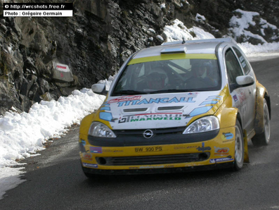 Alessandro Broccoli - Simona Girelli
71º Rallye Automobile de Monte-Carlo 2003. Opel Corsa S1600 (BW 930 PS). Clasificado 19º.

Del 24 al 26 de Enero, Monaco.
Superficie: asfalto - nieve.

El Rally tenia un total de 1357.92 km de los que 415.02 km divididos en 14 tramos eran especiales.

Tomaron la salida 50 equipos, finalizaron 29.@
Palabras clave: Opel;Corsa;Montecarlo;2003