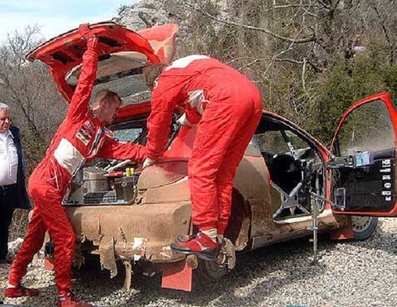 Harri Rovanperä - Risto Pietiläinen
4º Rally of Turkey 2003. Peugeot 206 WRC. Abandonó por eje trasero primario en SS13 Kumluca 2 de 28.92 Km.

Del 27 de Enero al 2 de Febrero, Kemer, Tuquia.
Superficie: tierra.

El Rally tenia un total de 1,193.85 Km de los que 338,24 Km divididos en 18 tramos eran especiales.

Se inscribieron 70 equipos, tomaron la salida 60, finalizaron 26.

COPYRIGHT Teams
@
Palabras clave: ;Peugeot;WRC;Turquía;2003