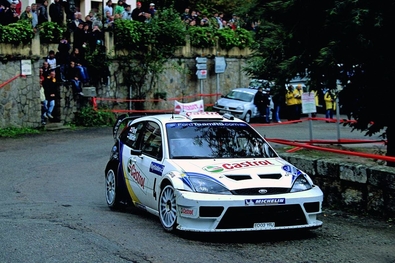 Markko Märtin - Michael Park
47º Tour de Corse - Rallye de France 2003. Ford Focus RS WRC 03 (EO03 YRJ). Abandonó por accidente en el penúltimo tramo, SS15 Penitencier Coti Chiavari - Pietra Rossa 2 de 24.24 Km.
Ford Motor Co. Ltd.

Del 17 al 19 de Octubre, Ajaccio.
Superficie: asfalto.

El Rally tení­a un total de 971.75 km de los que 397.40 km divididos en 16 tramos eran especiales.

Se inscribieron 71 equipos, tomaron la salida 62, finalizaron 34.@
Palabras clave: Markko_Martin;Ford;Focus;WRC;Corse;Corcega;2003