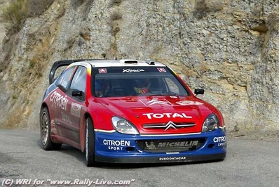 Sébastien Loeb - Daniel Elena
72º Rallye Automobile de Monte-Carlo 2004. Citröen Xsara WRC (20 DDM 92). Clasificado 1º.

Del 23 al 25 de Enero, Monaco.
Superficie: asfalto.

El Rally tenia un total de 1,331.92 Km de los que 389.12 Km divididos en 15 tramos, eran especiales (2 de ellos fueron cancelados SS1 Selonnet - Breziers 1 de 22.64 Km y SS10 Tourette du Chateau - St Antonin 2 de 24.80 Km. Uno de ellos se dio con tiempo de tramo teórico a todos los equipos, SS8 Tourette du Chateau - St Antonin 1 de 24.80 Km).

Se inscribieron 45 equipos, tomaron la salida 43, finalizaron 20.@
Palabras clave: Sebastien_Loeb;Citroen;Xsara;WRC;Montecarlo;2004
