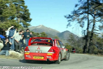 Gilles Panizzi - Hervé Panizzi
73º Rallye Automobile de Monte-Carlo 2005. Mitsubishi Lancer WRC. Clasificado 3º.
El Rally tenis un total de 1,360.13 Km de los que 353.07 Km divididos en 15 tramos, eran especiales.
Tomaron la salida 34 equipos, finalizaron 24.@
Palabras clave: Gilles_Panizzi;Mitsubishi;Lancer;WRC;Montecarlo;2005