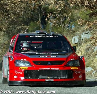 Gilles Panizzi - Hervé Panizzi
73º Rallye Automobile de Monte-Carlo 2005. Mitsubishi Lancer WRC. Clasificado 3º.
El Rally tenis un total de 1,360.13 Km de los que 353.07 Km divididos en 15 tramos, eran especiales.
Tomaron la salida 34 equipos, finalizaron 24.@
Palabras clave: Gilles_Panizzi;Mitsubishi;Lancer;WRC;Montecarlo;2005