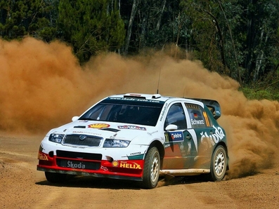 Armin Schwarz - Klaus Wicha
18º Telstra Rally Australia 2005. Skoda Fabia WRC (4S5 3380). Clasificado 8º.
Skoda Motorsport

Del 10 al 13 de Noviembre, Perth.
Superficie: tierra.

El Rally tenia un total de 1345.41 Km de los que 355.01 Km divididos en 26 tramos eran cronometrados.

Se inscribieron 61 equipos, tomaron la salida 60, finalizaron 43.@
Palabras clave: Skoda;Fabia;WRC;Australia;2005