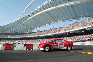 Markko Martin - Michael Park
SS1 Athens Olympic Stadium SSS 
52º Rally Acròpolis de Grecia 2005. Peugeot 307WRC Evo2. Clasificado 8º.
El Rally tenia un total de 1,065.57 Km de los que 349.57 Km divididos en 19 tramos, eran especiales.
Se inscribieron 91 equipos, tomaron la salida 88, finalizaron 54.@
Palabras clave: Markko_Martin;Peugeot;WRC;Grecia;2005;Acropolis