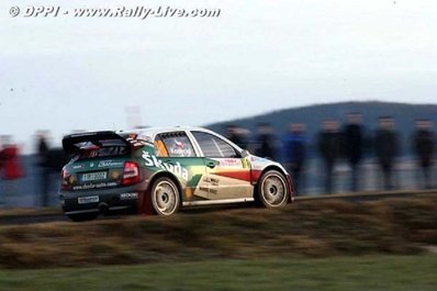 Jan Kopecky - Filip Schovánek
75º Rallye Automobile de Monte-Carlo 2007. Skoda Fabia WRC. Clasificado 8º.

Del 18 al 21 de Enero, Valence, Monte-Carlo.
Superficie: asfalto - nieve.

El Rally tenia un total de 1185.22 km de los que 328.54 km divididos en 15 tramos eran especiales.

Tomaron la salida 47 equipos, finalizaron 39.
Palabras clave: Skoda;Fabia;WRC;Montecarlo;2007