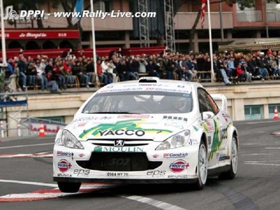 Jean-Marie Cuoq - David Marty
75º Rallye Automobile de Monte-Carlo 2007. Peugeot 307 WRC (6564 MY 70 ). Clasificado 9º.

Del 18 al 21 de Enero, Valence, Monte-Carlo.
Superficie: asfalto - nieve.

El Rally tenia un total de 1185.22 km de los que 328.54 km divididos en 15 tramos eran especiales.

Tomaron la salida 47 equipos, finalizaron 39.
Palabras clave: Peugeot;WRC;Montecarlo;2007