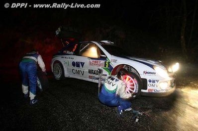 Manfred Stohl - Ilka Minor
75º Rallye Automobile de Monte-Carlo 2007. Citröen Xsara WRC. Clasificado 10º.

Del 18 al 21 de Enero, Valence, Monte-Carlo.
Superficie: asfalto - nieve.

El Rally tenia un total de 1185.22 km de los que 328.54 km divididos en 15 tramos eran especiales.

Tomaron la salida 47 equipos, finalizaron 39..
Palabras clave: Manfred_Stohl;Ilka_Minor;Citroen;Xsara;WRC;Montecarlo;2007;Personajes;detalles