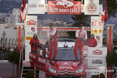 Sébastien Loeb - Daniel Elena
76º Rallye Automobile de Monte-Carlo 2008. Citröen C4 WRC (738 EGZ 78). Clasificado 1º.

Del 24 al 27 de Enero, Valence - Monaco.
Superficie: asfalto - nieve.

El Rally tenia un total de 1481.25 km de los que 365.09 km divididos en 19 tramos, eran especiales.

Se inscribieron 50, tomaron la salida 47, finalizaron 34.@
Palabras clave: Sébastien_Loeb;Citroen;WRC;Montecarlo;2008;Personajes