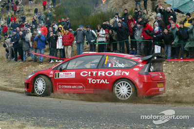 Sébastien Loeb - Daniel Elena
76º Rallye Automobile de Monte-Carlo 2008. Citröen C4 WRC (738 EGZ 78). Clasificado 1º.

Del 24 al 27 de Enero, Valence - Monaco.
Superficie: asfalto - nieve.

El Rally tenia un total de 1481.25 km de los que 365.09 km divididos en 19 tramos, eran especiales.

Se inscribieron 50, tomaron la salida 47, finalizaron 34.@
Palabras clave: Sebastien_Loeb;Citroen;WRC;Montecarlo;2008