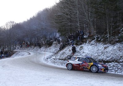 Sebastien Loeb - Daniel Elena
80º Rallye Automobile de Monte-Carlo 2012. Citröen DS3 WRC (BN-404-MV). Clasificado 1º.

Del 17 al 22 de Enero, Valence - Monaco.
Superficie: asfalto - nieve.

El Rally teni­a un total de 1772.52 km de los que 433.36 Km divididos en 18 tramos eran especiales.

Se inscribieron 82 equipos, tomaron la salida 73, finalizaron 45.@
Palabras clave: Sebastien_Loeb;Daniel_Elena;Citroen;DS3;WRC;Montecarlo;2012;nieve