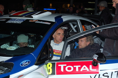 Francois Delecour - Dominique Savignoni
80º Rallye Automobile de Monte-Carlo 2012. Ford Fiesta RS WRC (PX60 AWP). Clasificado 6º.

Del 17 al 22 de Enero, Valence - Monaco.
Superficie: asfalto - nieve.

El Rally teni­a un total de 1772.52 km de los que 433.36 Km divididos en 18 tramos eran especiales.

Se inscribieron 82 equipos, tomaron la salida 73, finalizaron 45.@
Palabras clave: Ford;Fiesta;WRC;Montecarlo;2012;Personajes