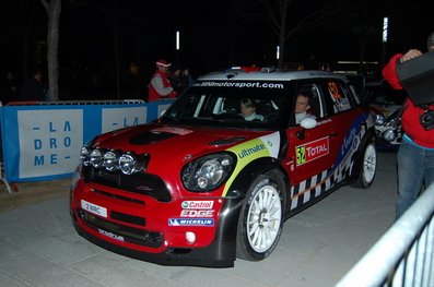 Pierre Campana -  Sabrina de Castelli
80º Rallye Automobile de Monte-Carlo 2012. Mini John Cooper Works WRC (2 WRC). Clasificado 7º.

Del 17 al 22 de Enero, Valence - Monaco.
Superficie: asfalto - nieve.

El Rally teni­a un total de 1772.52 km de los que 433.36 Km divididos en 18 tramos eran especiales.

Se inscribieron 82 equipos, tomaron la salida 73, finalizaron 45.@
Palabras clave: Mini;Cooper;Montecarlo;2012;WRC