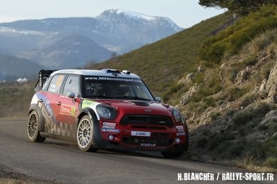 Pierre Campana -  Sabrina de Castelli
80º Rallye Automobile de Monte-Carlo 2012. Mini John Cooper Works WRC (2 WRC). Clasificado 7º.

Del 17 al 22 de Enero, Valence - Monaco.
Superficie: asfalto - nieve.

El Rally teni­a un total de 1772.52 km de los que 433.36 Km divididos en 18 tramos eran especiales.

Se inscribieron 82 equipos, tomaron la salida 73, finalizaron 45.@
Palabras clave: Mini;Cooper;Montecarlo;2012;WRC