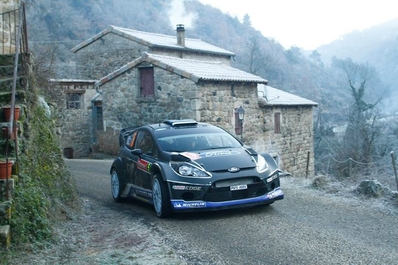 Ott Tänak - Kuldar Sikk
80º Rallye Automobile de Monte-Carlo 2012. Ford Fiesta RS WRC (PX11 AMV). Clasificado 8º.

Del 17 al 22 de Enero, Valence - Monaco.
Superficie: asfalto - nieve.

El Rally teni­a un total de 1772.52 km de los que 433.36 Km divididos en 18 tramos eran especiales.

Se inscribieron 82 equipos, tomaron la salida 73, finalizaron 45.@
Palabras clave: Ford;Fiesta;WRC;Montecarlo;2012