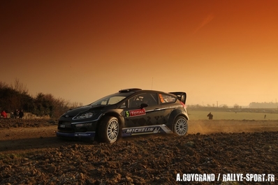 Ott Tänak - Kuldar Sikk
80º Rallye Automobile de Monte-Carlo 2012. Ford Fiesta RS WRC (PX11 AMV). Clasificado 8º.

Del 17 al 22 de Enero, Valence - Monaco.
Superficie: asfalto - nieve.

El Rally teni­a un total de 1772.52 km de los que 433.36 Km divididos en 18 tramos eran especiales.

Se inscribieron 82 equipos, tomaron la salida 73, finalizaron 45.@
Palabras clave: Ford;Fiesta;WRC;Montecarlo;2012