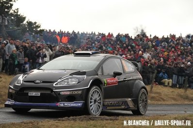 Ott Tänak - Kuldar Sikk
80º Rallye Automobile de Monte-Carlo 2012. Ford Fiesta RS WRC (PX11 AMV). Clasificado 8º.

Del 17 al 22 de Enero, Valence - Monaco.
Superficie: asfalto - nieve.

El Rally teni­a un total de 1772.52 km de los que 433.36 Km divididos en 18 tramos eran especiales.

Se inscribieron 82 equipos, tomaron la salida 73, finalizaron 45.
@
Palabras clave: Ford;Fiesta;WRC;Montecarlo;2012