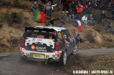 Armindo Araujo - Miguel Ramalho
80º Rallye Automobile de Monte-Carlo 2012. Mini John Cooper Works WRC (OU6 DLJ). Clasificado 10º.

Del 17 al 22 de Enero, Valence - Monaco.
Superficie: asfalto - nieve.

El Rally teni­a un total de 1772.52 km de los que 433.36 Km divididos en 18 tramos eran especiales.

Se inscribieron 82 equipos, tomaron la salida 73, finalizaron 45.@
Palabras clave: Mini;Cooper;Montecarlo;2012