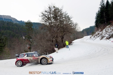 Sébastien Loeb - Daniel Elena
81º Rallye Automobile de Monte-Carlo 2013. Citröen DS3 WRC. Clasificado 1º.

Del 15 al 20 de Enero, Valence.
Superficie: asfalto - nieve.

El Rallye tenia un total de 1778.81 Km de los que 468.42 Km divididos en 18 tramos eran especiales (2 de ellos fueron cancelados por exceso de nieve, SS17 Moulinet - La Bollene Vesubie 3 de 23.54 Km y SS18 Lantosque - Luceram 2 de 18.95 Km).

Tomaron la salida 73 equipos, finalizaron 45.@
Palabras clave: Sebastien_Loeb;Citroen;DS3;WRC;Montecarlo;2013;nieve