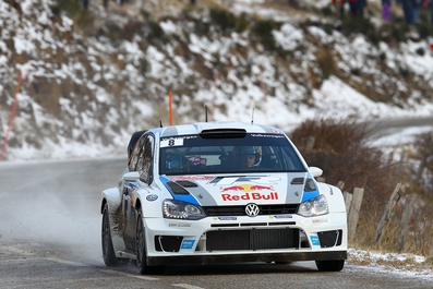 Sebastien Ogier - Julien Ingrassia
81º Rallye Automobile de Monte-Carlo 2013. Volkswagen Polo R WRC. Clasificado 2º.

Del 15 al 20 de Enero, Valence.
Superficie: asfalto - nieve.

El Rallye tenia un total de 1778.81 Km de los que 468.42 Km divididos en 18 tramos eran especiales (2 de ellos fueron cancelados por exceso de nieve, SS17 Moulinet - La Bollene Vesubie 3 de 23.54 Km y SS18 Lantosque - Luceram 2 de 18.95 Km).

Tomaron la salida 73 equipos, finalizaron 45.@
Palabras clave: Sebastien_Ogier;Volkswagen;Polo;WRC;2013
