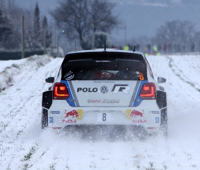 Sebastien Ogier - Julien Ingrassia
81º Rallye Automobile de Monte-Carlo 2013. Volkswagen Polo R WRC. Clasificado 2º.

Del 15 al 20 de Enero, Valence.
Superficie: asfalto - nieve.

El Rallye tenia un total de 1778.81 Km de los que 468.42 Km divididos en 18 tramos eran especiales (2 de ellos fueron cancelados por exceso de nieve, SS17 Moulinet - La Bollene Vesubie 3 de 23.54 Km y SS18 Lantosque - Luceram 2 de 18.95 Km).

Tomaron la salida 73 equipos, finalizaron 45.@
Palabras clave: Sebastien_Ogier;Volkswagen;Polo;WRC;2013;nieve