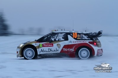 Dani Sordo Castillo - Carlos Del Barrio Corral
81º Rallye Automobile de Monte-Carlo 2013. Citröen DS3 WRC. Clasificado 3º.

Del 15 al 20 de Enero, Valence.
Superficie: asfalto - nieve.

El Rallye tenia un total de 1778.81 Km de los que 468.42 Km divididos en 18 tramos eran especiales (2 de ellos fueron cancelados por exceso de nieve, SS17 Moulinet - La Bollene Vesubie 3 de 23.54 Km y SS18 Lantosque - Luceram 2 de 18.95 Km).

Tomaron la salida 73 equipos, finalizaron 45.@
Palabras clave: Dani_Sordo;Citroen;DS3;WRC;Montecarlo;2013;nieve