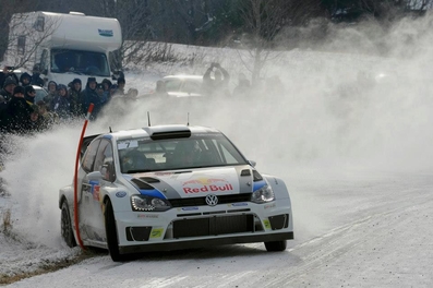 Jari-Matti Latvala - Miikka Anttila
81º Rallye Automobile de Monte-Carlo 2013. Volkswagen Polo R WRC (WOB VW 360). Abandonó por accidente en SS14 Moulinet - La Bollène Vésubie 1 de 23.54 km.
Volkswagen Motorsport

Del 15 al 20 de Enero, Valence.
Superficie: asfalto - nieve.

El Rallye tenia un total de 1778.81 Km de los que 468.42 Km divididos en 18 tramos eran especiales (2 de ellos fueron cancelados por exceso de nieve, SS17 Moulinet - La Bollene Vesubie 3 de 23.54 Km y SS18 Lantosque - Luceram 2 de 18.95 Km).

Tomaron la salida 73 equipos, finalizaron 45.@
Palabras clave: ;Volkswagen;Polo;WRC;Montecarlo;2013;nieve