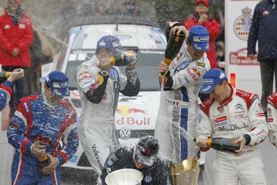 82º Rallye Automobile de Monte-Carlo 2014
Podium

1º -  Sebastien Ogier - Julien Ingrassia, Volkswagen Polo R WRC (WOB VW 369).
Volkswagen Motorsport

2º - Bryan Bouffier - Xavier Panseri, Ford Fiesta RS WRC (PX12 BVS).
M-Sport Ltd

3º - Kris Meeke - Paul Nagle, Citröen DS3 WRC (BN-404-MV).
Citroën Total Abu Dhabi WRT

Del 15 al 19 de Enero, Gap - Monaco.
Superficie: asfalto - nieve.

El Rallye tenia un total de 1373.36 Km de los que 360.48 divididos en 15 tramos eran especiales, (una de ellas fue cancelada por exceso de nieve SS14 La Bollene Vesubie - Mouline 2 de 23.40 Km, mas conocido como Col de Turini, por exceso de nieve).

Se inscribieron 72 equipos, tomaron la salida 68, finalizaron 40.
@
Palabras clave: Montecarlo;Personajes;2014