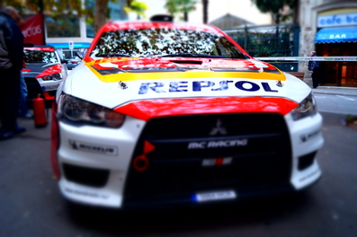 Josep Mª Membrado - Jordi Vilamala
54º Rallye 2000 Viratges 2014. Mitsubishi Lancer Evo X. Clasificado 1º.

El Rally tenia 88.26 Km cronometrados divididos en 10 tramos.
Tomaron la salida 99 equipos, 60 de ellos para el Campeonato de Catalunya Velocidad, 27 Regularidad y 12 de ECOseries.

Foto en el Paseo de Manresa durante el Parque Cerrado antes del inicio del Rallye.
Palabras clave: 2000_Viratges;Manresa;Biela_Club_Manresa;2014