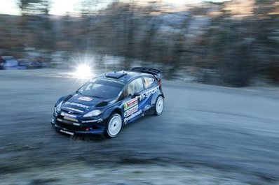 Elfyn Evans - Dan Barritt
82º Rallye Automobile de Monte-Carlo 2014. Ford Fiesta RS WRC. Clasificado 6º.
El Rallye tenia un total de 1,373.36 Km de los que 360.48 divididos en 15 tramos, eran especiales, (una de ellas fue cancelada por exceso de nieve SS14 La Bollene Vesubie - Mouline 2 de 23.40 Km, mas conocido como Col de Turini).
Se inscribieron 72 participantes, tomaron la salida 68, finalizaron 40.
Palabras clave: Elfyn_Evans;Ford;Fiesta;WRC;Montecarlo;2014