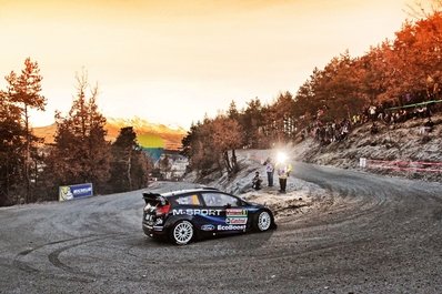 Elfyn Evans - Dan Barritt
82º Rallye Automobile de Monte-Carlo 2014. Ford Fiesta RS WRC. Clasificado 6º.
El Rallye tenia un total de 1,373.36 Km de los que 360.48 divididos en 15 tramos, eran especiales, (una de ellas fue cancelada por exceso de nieve SS14 La Bollene Vesubie - Mouline 2 de 23.40 Km, mas conocido como Col de Turini).
Se inscribieron 72 participantes, tomaron la salida 68, finalizaron 40.
Photo Andre Lavadinho@
Palabras clave: Elfyn_Evans;Ford;Fiesta;WRC;Montecarlo;2014