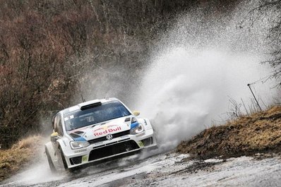 Andreas Mikkelsen - Mikko Markkula
82º Rallye Automobile de Monte-Carlo 2014. Volkswagen Polo R WRC. Clasificado 7º.
El Rallye tenia un total de 1,373.36 Km de los que 360.48 divididos en 15 tramos, eran especiales, (una de ellas fue cancelada por exceso de nieve SS14 La Bollene Vesubie - Mouline 2 de 23.40 Km, mas conocido como Col de Turini).
Se inscribieron 72 participantes, tomaron la salida 68, finalizaron 40.
Palabras clave: Andreas_Mikkelsen;Mikko_Markkula;Volkswagen;Polo;WRC;Montecarlo;2014