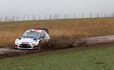 Robert Kubica - Maciej Szczepaniak
82º Rallye Automobile de Monte-Carlo 2014. Ford Fiesta RS WRC. Abandonò por accidente en SS9 Vitrolles - Faye 2 de 49.03 Km.
El Rallye tenia un total de 1,373.36 Km de los que 360.48 divididos en 15 tramos, eran especiales, (una de ellas fue cancelada por exceso de nieve SS14 La Bollene Vesubie - Mouline 2 de 23.40 Km, mas conocido como Col de Turini, por exceso de nieve).
Se inscribieron 72 participantes, tomaron la salida 68, finalizaron 40.
Palabras clave: Robert_Kubica;Ford;Fiesta;WRC;Montecarlo;2014