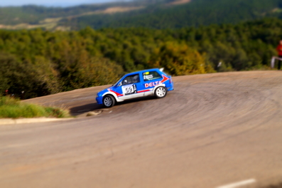 Sergio Garci­a - David Ramon
54º Rallye 2000 Viratges 2014. Citröen AX.

El Rally tenia 88.26 Km cronometrados divididos en 10 tramos.
Tomaron la salida 99 equipos, 60 de ellos para el Campeonato de Catalunya Velocidad, 27 Regularidad y 12 de ECOseries.

Foto en A1 Taurons.
Palabras clave: 2000_Viratges;Manresa;Biela_Club_Manresa;2014