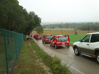 4º Ral.li Vidreres de Terra 2012.
Todos los Peugeot 107 Cup, después de haber neutralizado el tramo (Taulés) a causa de la salida de pista de Josep Brutau - Domenech Castellet con un Peugeot 206, el cual quedò en medio de la trazada
Palabras clave: Peugeot 2012