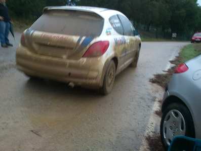 Alex Teixidor Sais - Carlos Sabater Pau
4º Ral.li Vidreres de Terra 2012. Peugeot 207 RC
Palabras clave: Peugeot;2012