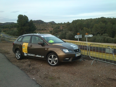 48º RallyRACC Catalunya-Costa Daurada 2012
Reconocimientos del tramo

(SS8 y SS11) El Priorat de 45,97 Km, el día 07-11-12.

En el famoso cruce del "El Molar".
Palabras clave: Catalunya;2012