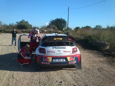 Mikko Hirvonen - Jarmo Lehtinen
48º RallyRACC Catalunya-Costa Daurada 2012. Citröen DS3 WRC. Clasificado 3º.
Antes de entrar en el QS Qualifying Stage.
Palabras clave: Citroen;DS3;WRC;2012