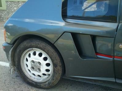 Josep Rojas - Josep Battestini
60º Rally Costa Brava 2012. Peugeot 205 T16.
Control horario Stop llegadas en el tramo de Les Serres de 12,67Km.
Campeonato España de Rallys de Regularidad para Vehà­culos Històricos /Copa de Catalunya de Regularidad Sport
Palabras clave: Peugeot;Turbo;Costa_Brava;2012