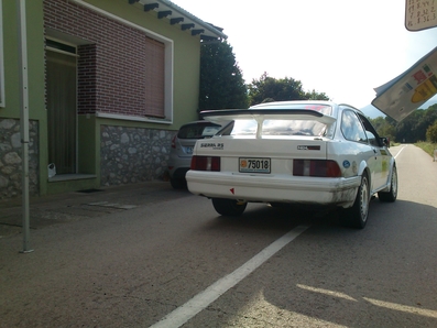 Ferran Font  -Oriol Julia
60º Rally Costa Brava 2012. Ford Sierra RS Cosworth.
Control horario Stop llegadas en el tramo de Les Serres de 12,67Km.
Campeonato España de Rallys de Regularidad para Vehà­culos Històricos /Copa de Catalunya de Regularidad Sport
Palabras clave: Ford;Sierra;Costa_Brava;2012