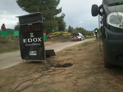 Mads Ostberg - Jonas Andersson
48º RallyRACC Catalunya-Costa Daurada 2012. Ford Fiesta RS WRC. Clasificado 4º.

SS18 La Serra d'Almos de 4,11 Km.
Palabras clave: Ford;Fiesta;WRC