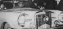 Nombre del archivo=1962_008_Hermann_Kuhne-Hans_Wencher_sur_Mercedes_220_SE2C_8eme.jpg
Tamaño del archivo=172KiB
Dimensiones=800x374
Fecha añadida=07 Febrero 2013 1962_008_Hermann_Kuhne-Hans_Wencher_sur_Mercedes_220_SE2C_8eme.jpg