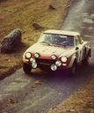 Nombre del archivo=1975_002Hannu_Mikkola_-_Jean_Todt_sur_Fiat_Abarth_124_Spider2C_2e_mont75.jpg
Tamaño del archivo=79KiB
Dimensiones=377x450
Fecha añadida=03 Diciembre 2011 1975_002Hannu_Mikkola_-_Jean_Todt_sur_Fiat_Abarth_124_Spider2C_2e_mont75.jpg