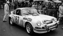 Nombre del archivo=1975_038_087_Bernard_Dulcy_1975_38Bernard_Dulcy_-_J_F__Bagarry_sur_Porsche_911_S2C_38eme.jpg
Tamaño del archivo=136KiB
Dimensiones=700x404
Fecha añadida=08 Diciembre 2011 1975_038_087_Bernard_Dulcy_1975_38Bernard_Dulcy_-_J_F__Bagarry_sur_Porsche_911_S2C_38eme.jpg