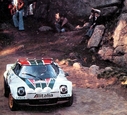 Nombre del archivo=1976_001_Sandro_Munari_-_Silvio_Maiga2C_Lancia_Stratos_HF2C_1st_28429.jpg
Tamaño del archivo=787KiB
Dimensiones=1200x1084
Fecha añadida=01 Marzo 2015 1976_001_Sandro_Munari_-_Silvio_Maiga2C_Lancia_Stratos_HF2C_1st_28429.jpg