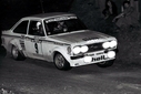 Nombre del archivo=1977_999_009_Ari_Vatanen_1977_999_Ari_Vatanen_-_Peter_Bryant2C_Ford_Escort_RS18002C_accident1_28229.jpg
Tamaño del archivo=332KiB
Dimensiones=950x635
Fecha añadida=29 Enero 2015 1977_999_009_Ari_Vatanen_1977_999_Ari_Vatanen_-_Peter_Bryant2C_Ford_Escort_RS18002C_accident1_28229.jpg