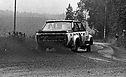 Nombre del archivo=1979_001_Markku_Alen_-_Ilkka_Kivimaki2C_Fiat_131_Abarth2C_1st_281229.jpg
Tamaño del archivo=495KiB
Dimensiones=1300x792
Fecha añadida=16 Septiembre 2015 1979_001_Markku_Alen_-_Ilkka_Kivimaki2C_Fiat_131_Abarth2C_1st_281229.jpg