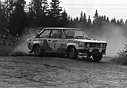 Nombre del archivo=1979_001_Markku_Alen_-_Ilkka_Kivimaki2C_Fiat_131_Abarth2C_1st_28229.jpg
Tamaño del archivo=214KiB
Dimensiones=1280x887
Fecha añadida=16 Septiembre 2015 1979_001_Markku_Alen_-_Ilkka_Kivimaki2C_Fiat_131_Abarth2C_1st_28229.jpg