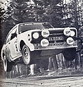 Nombre del archivo=1979_003_005_Bjorn_Waldegard__Hans_Thorszelius2C_Ford_Escort_RS18002C_3rd_28329.jpg
Tamaño del archivo=232KiB
Dimensiones=861x900
Fecha añadida=19 Diciembre 2018 1979_003_005_Bjorn_Waldegard__Hans_Thorszelius2C_Ford_Escort_RS18002C_3rd_28329.jpg